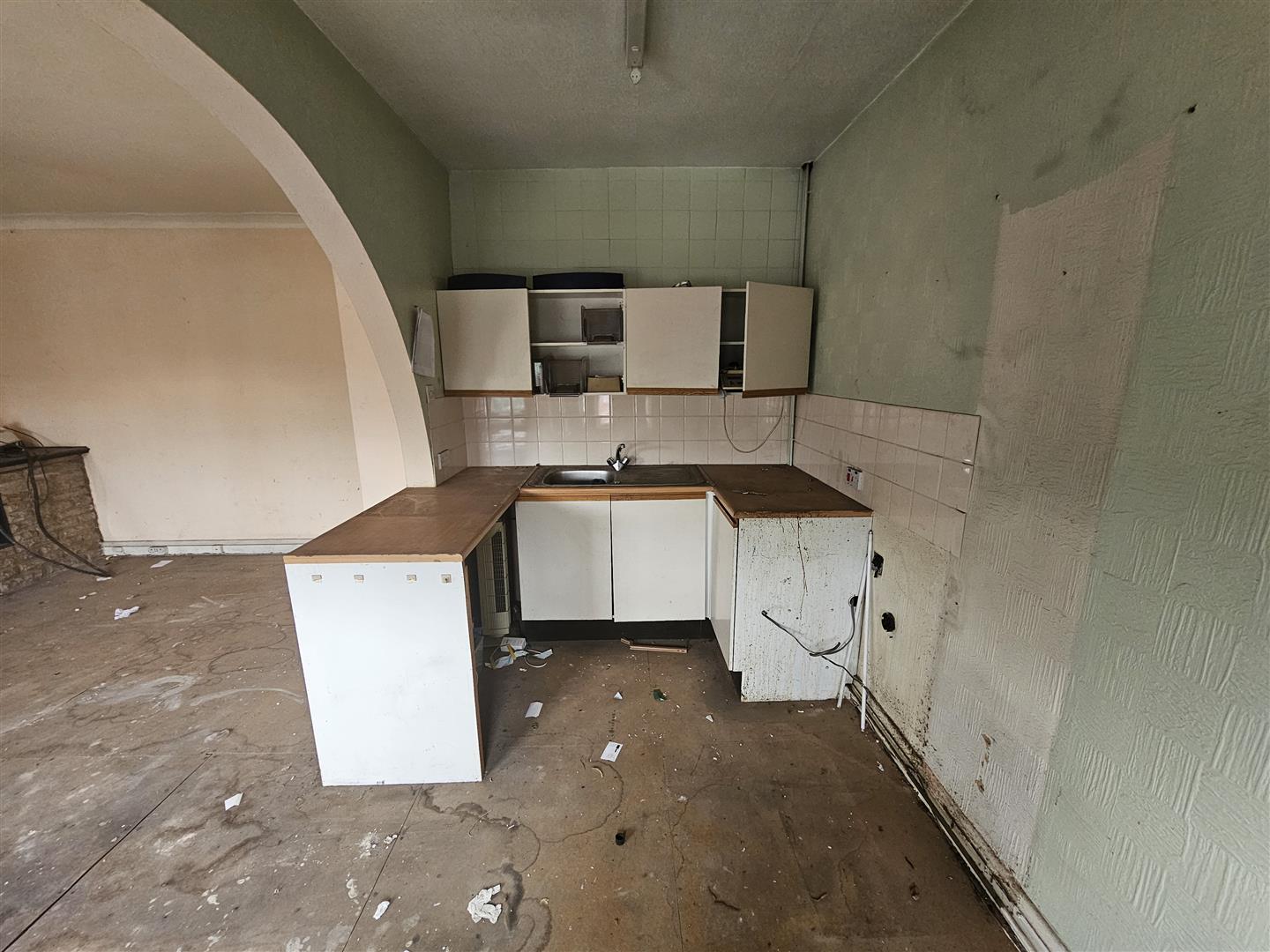 Heywood Road, Prestwich, Manchester, photo 21